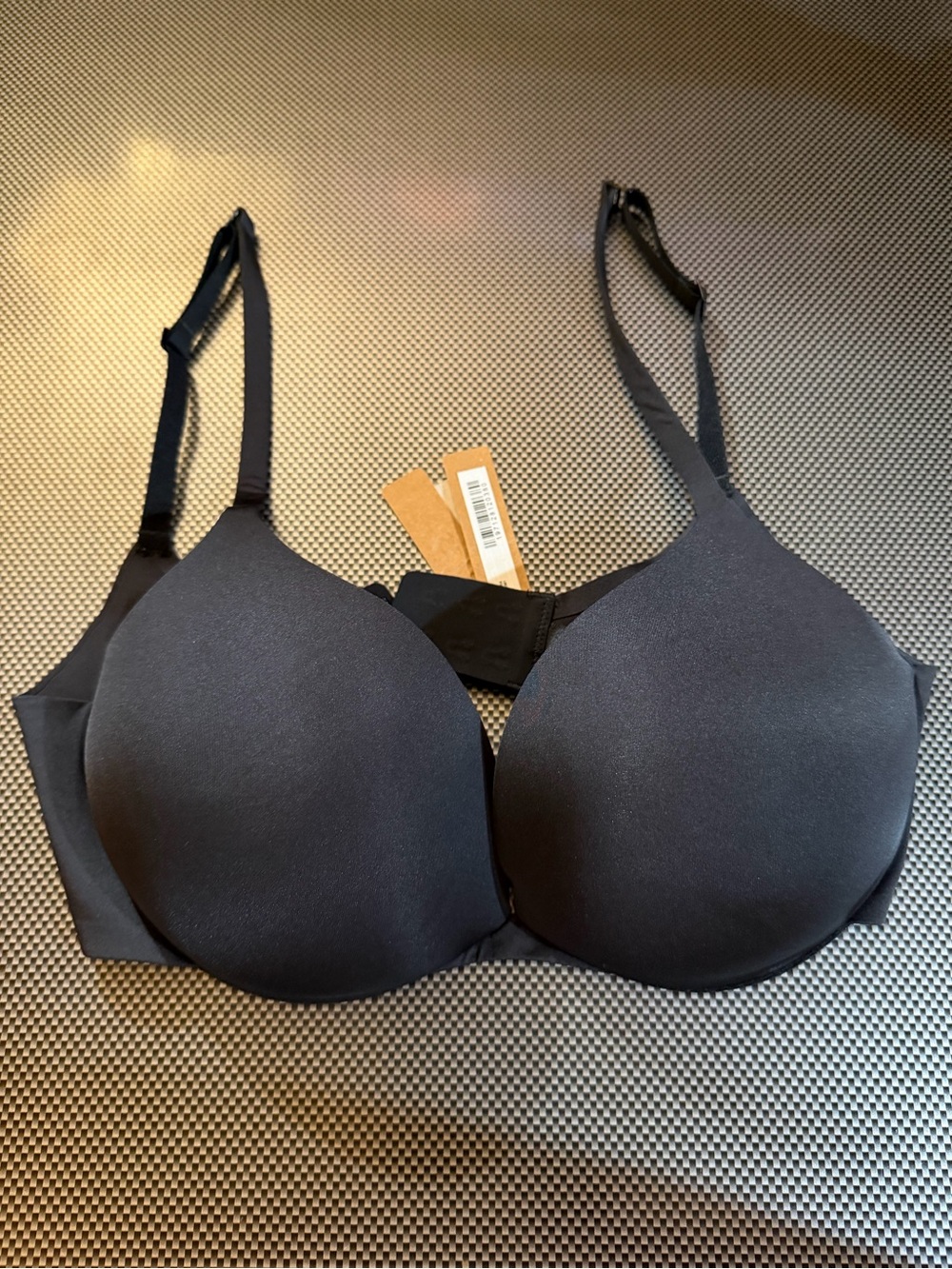 NWT skims ultimate push up plunge bra in onyx size 32D